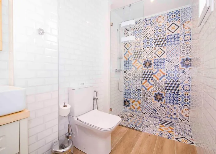 Cosy House In The Heart Of Prázdninový dům