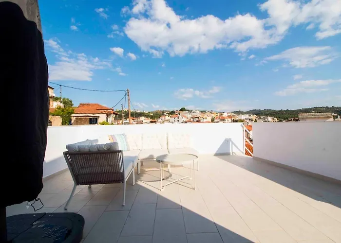 Cosy House In The Heart Of Prázdninový dům Gythio