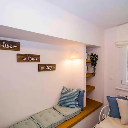Cosy House In The Heart Of *