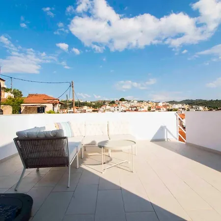 Cosy House In The Heart Of Σπίτι διακοπών Γύθειο