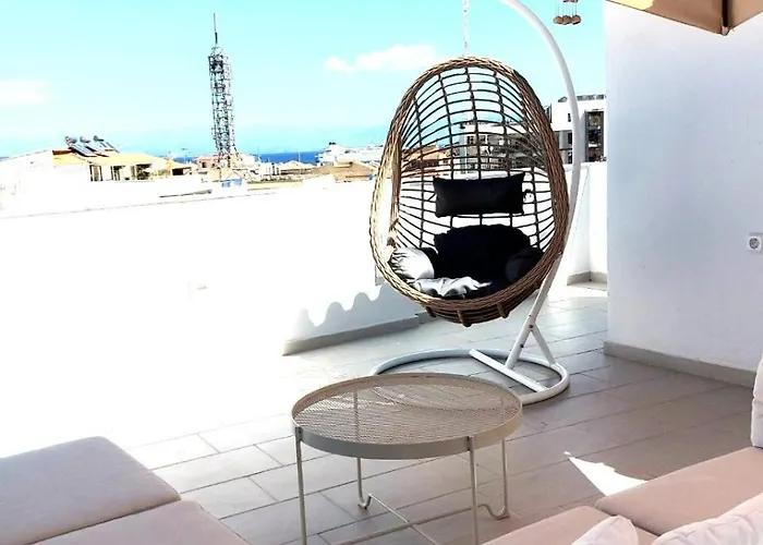 Cosy House In The Heart Of Prázdninový dům